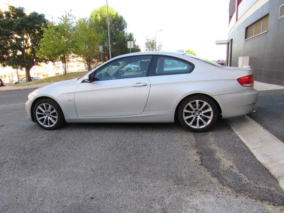 Vendo BMW 320D Coupé