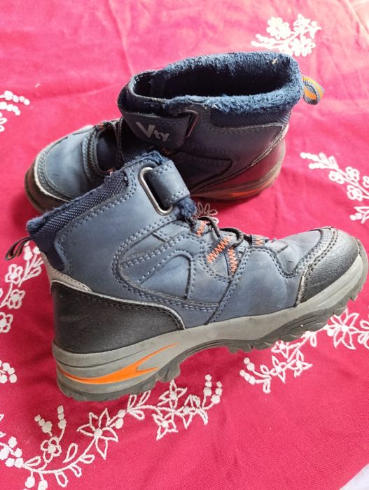 Теплі черевики 29 р (19 см устілки)