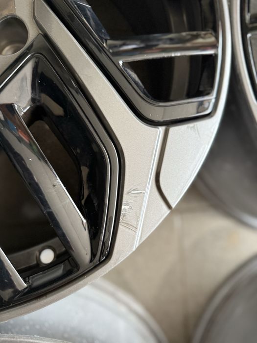 Jantes  18’’-6.5  4x108