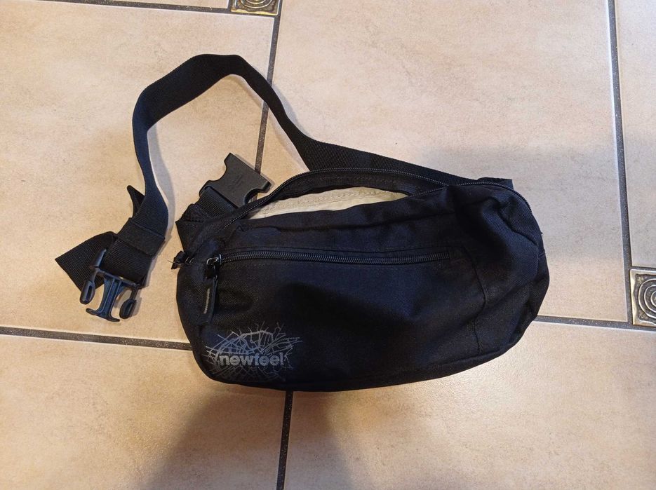 Męska nerka poręczna