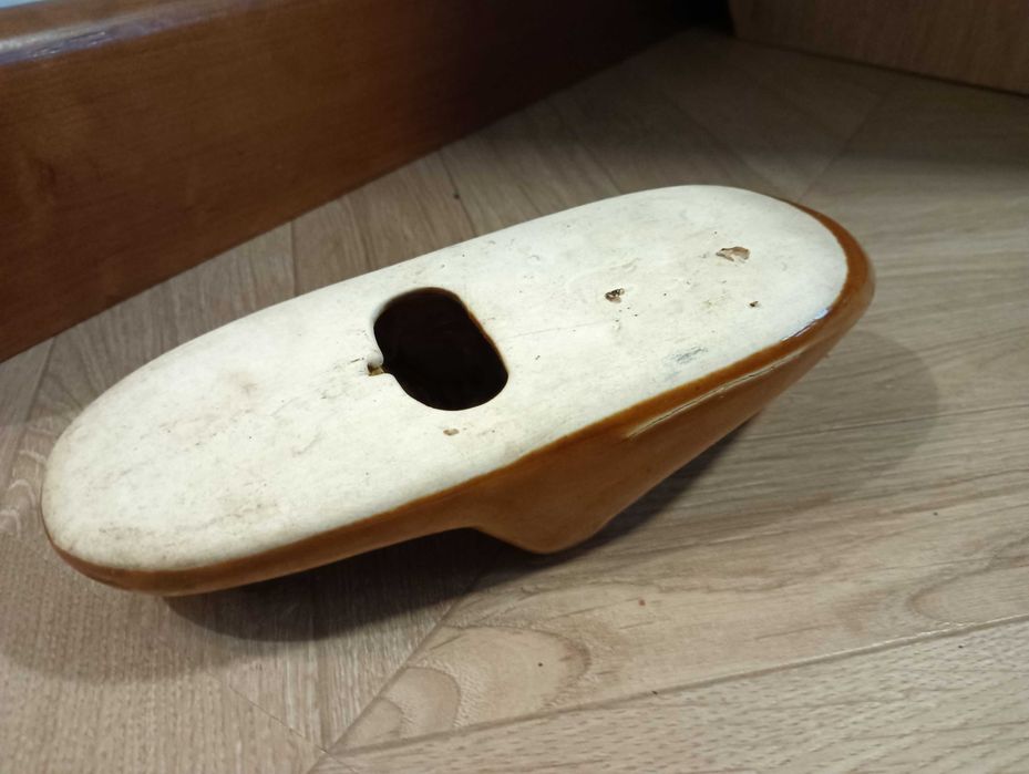 Ikebana wazon wiszący but ciżemka Bochnia ceramika