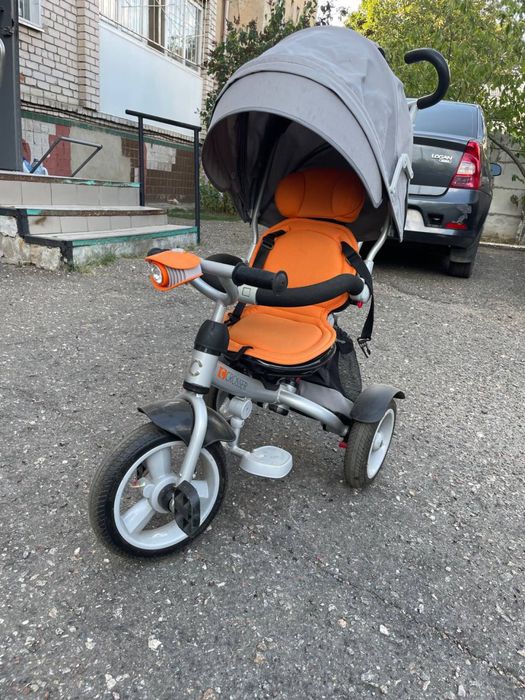 Дитячий велосипед в гарному стані