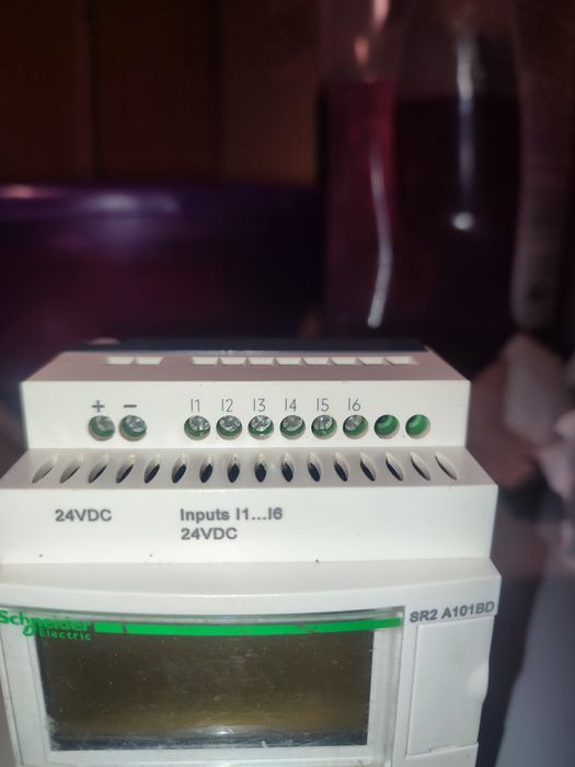 интеллектуальное реле SR2A101BD, Zelio Logic SR2 SR3,