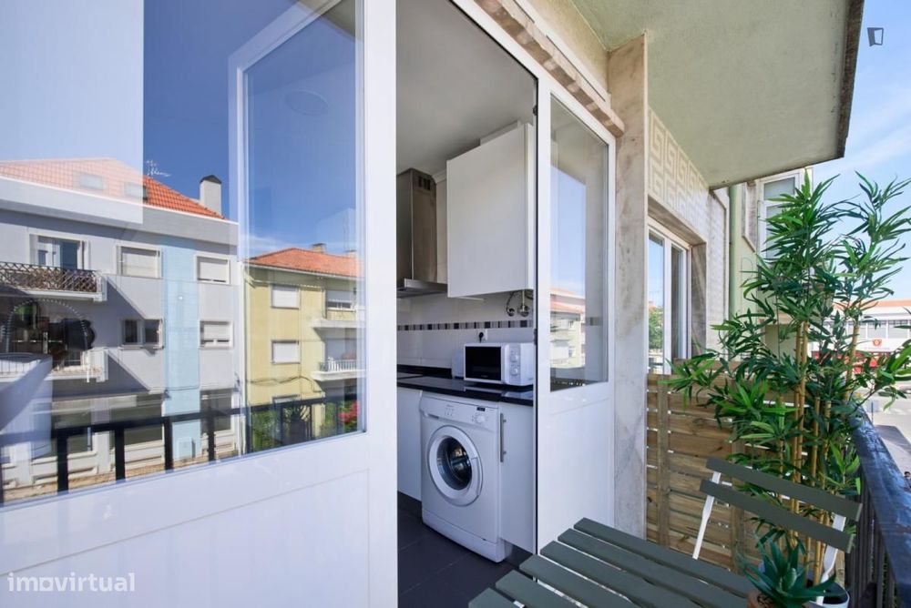 Quarto - localizado em Alvalade Lisbon