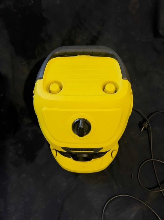 Пилосос "Karcher WD 3"