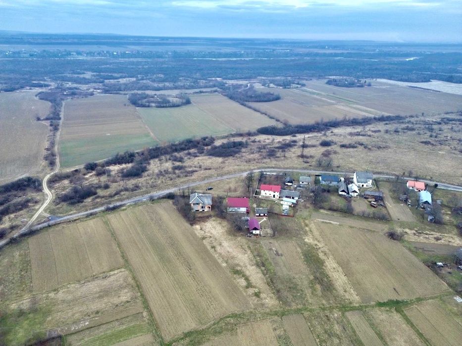 Продається просторий будинок біля м. Стрий!