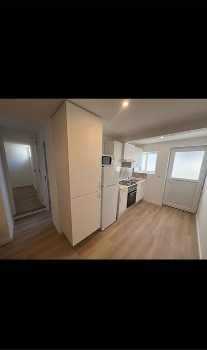 5 Casas Novas + Terreno