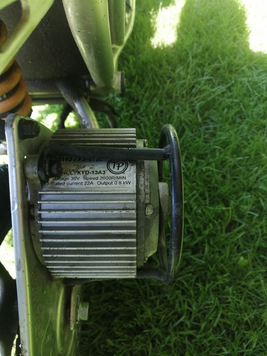 Skuter elektryczny 800 W.  Hulajnoga elektryczna