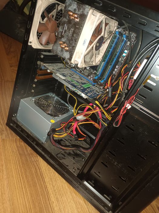 Komputer stacjonarny