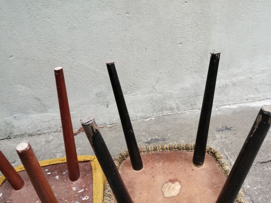Taboret podnóżek patyczak prl