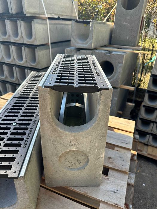 Studzienka systemowa  23x46 ruszt żeliwny kl.C250