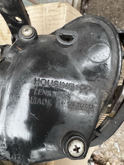 Фара левая правая Opel Omega B