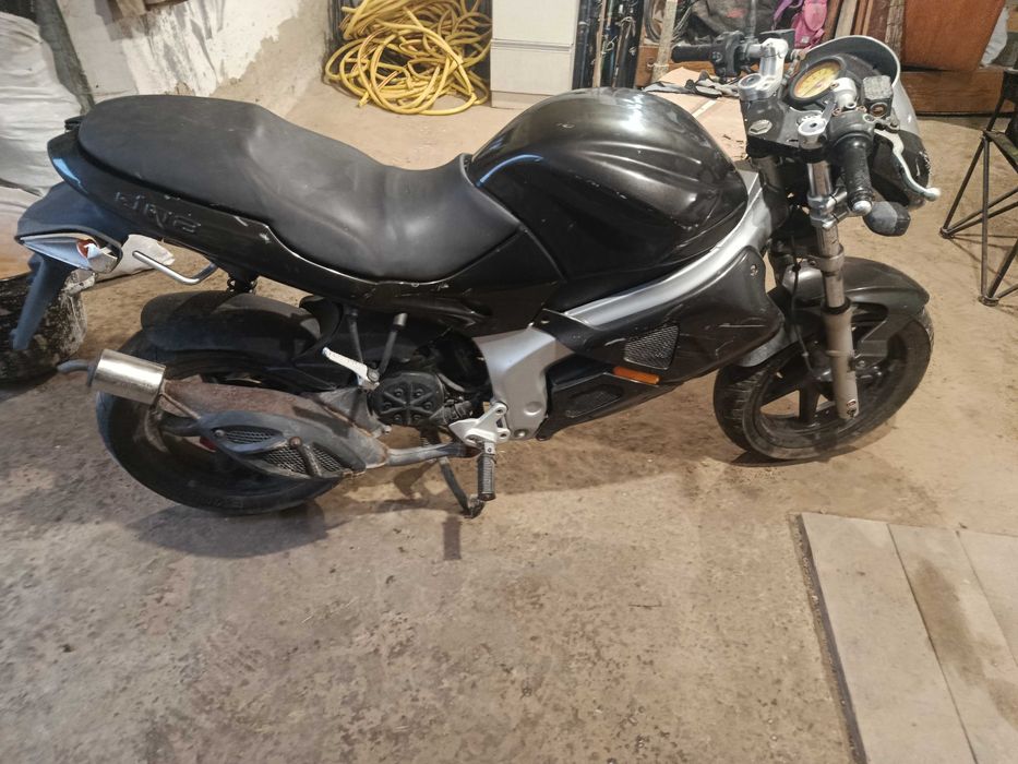 Продам скутер Gilera DNA 50