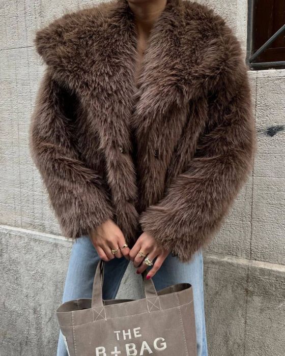 Шубка з еко хутра