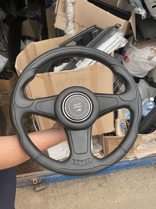 Руль ВАЗ 2115 2114 2109 21099 1118 НИВА 2121 рулевое колесо: 999 грн ...