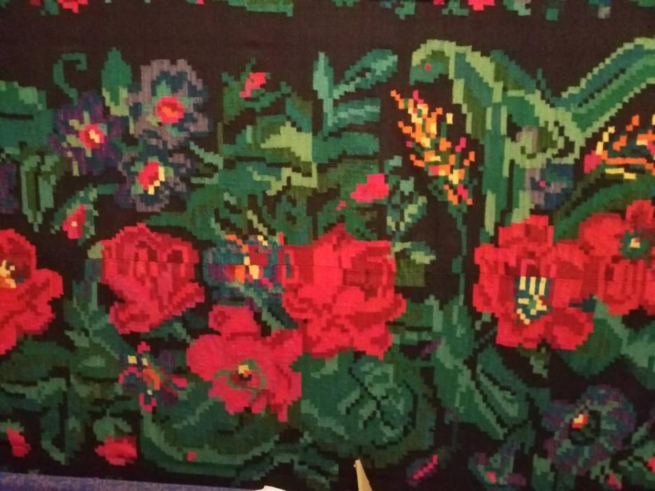 Килим ручної роботи