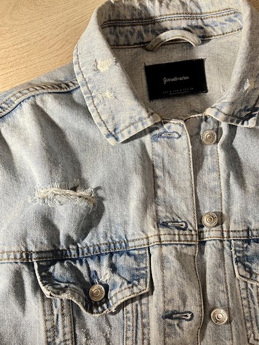 Джинсова куртка Stradivarius