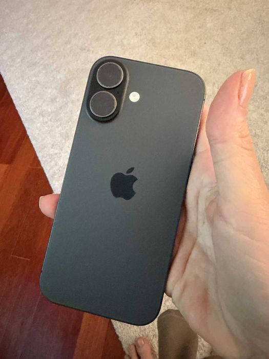 iPhone 17 256GB Black – Como Novo + Garantia FNAC (Bateria 100%)