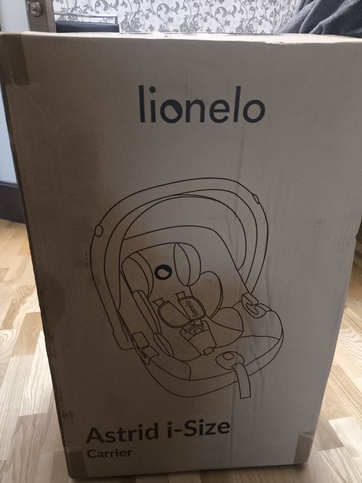 Продам автокрісло Lionelo Astrid  I-Size Black Grey.