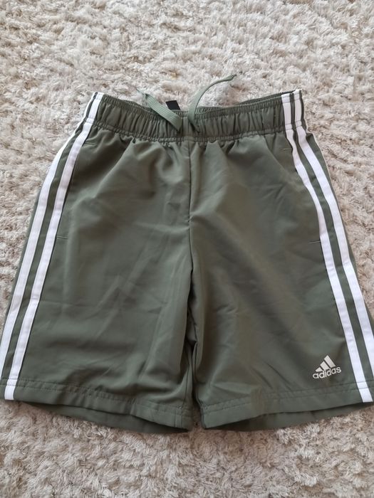 Spodenki adidas r 140