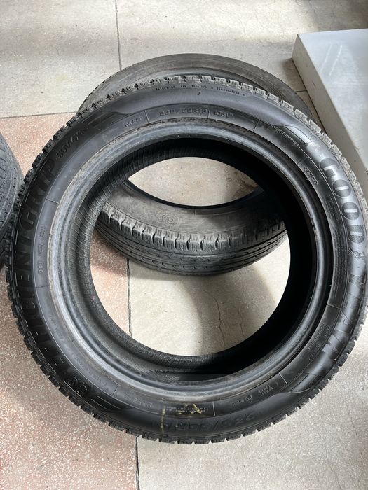 Шини 235/55R19 GOOD YEAR 2117 року