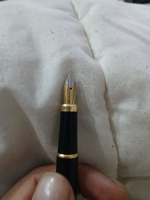 Canetas de Colecão valor cada não têm cargas