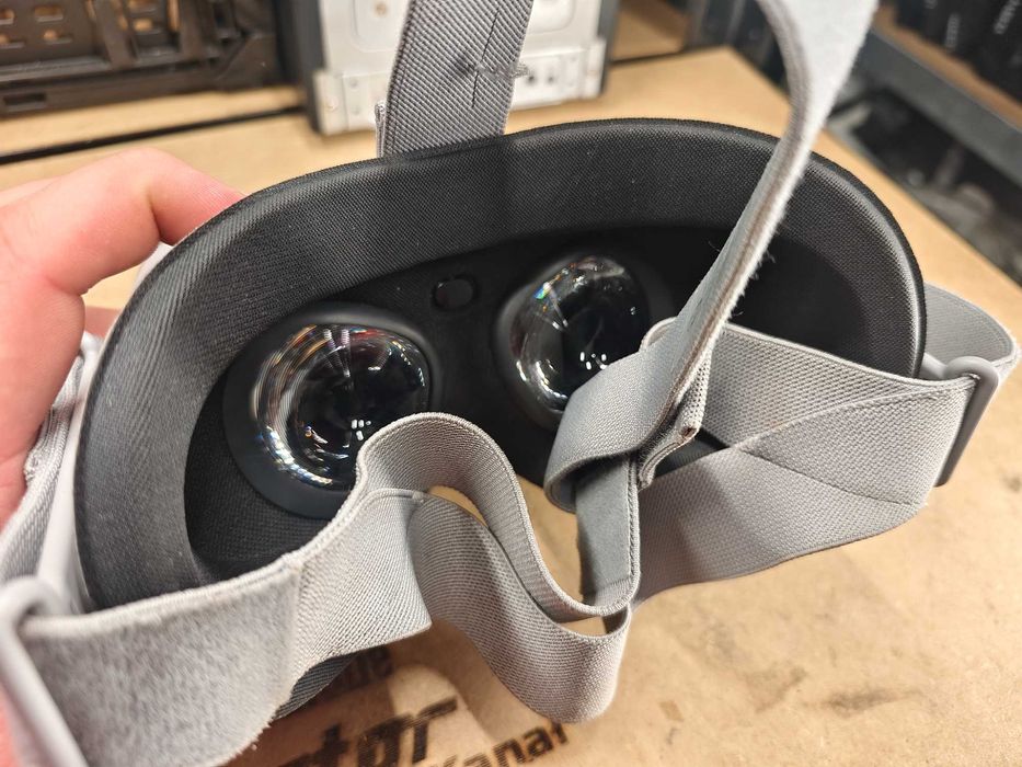 Gogle VR Oculus Go sprawne same gogle jak na zdjeciach