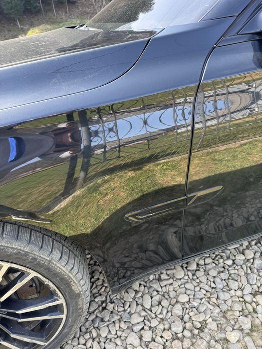 Переднє праве/ліве крило Bmw 7 F01/F02 чорне 475 колір розборка