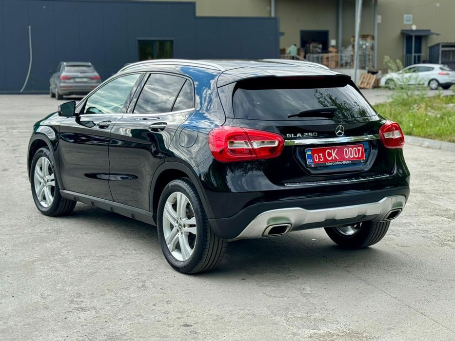 Mercedes Benz GLA 250 IDEAL