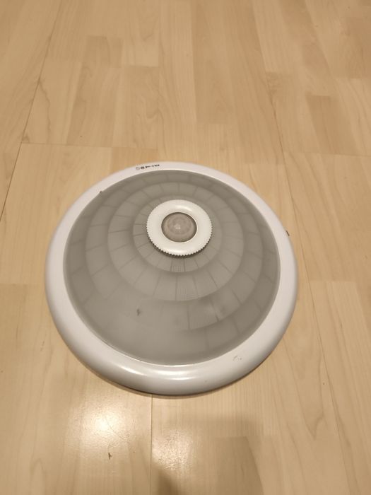 Plafon lampa kanalux