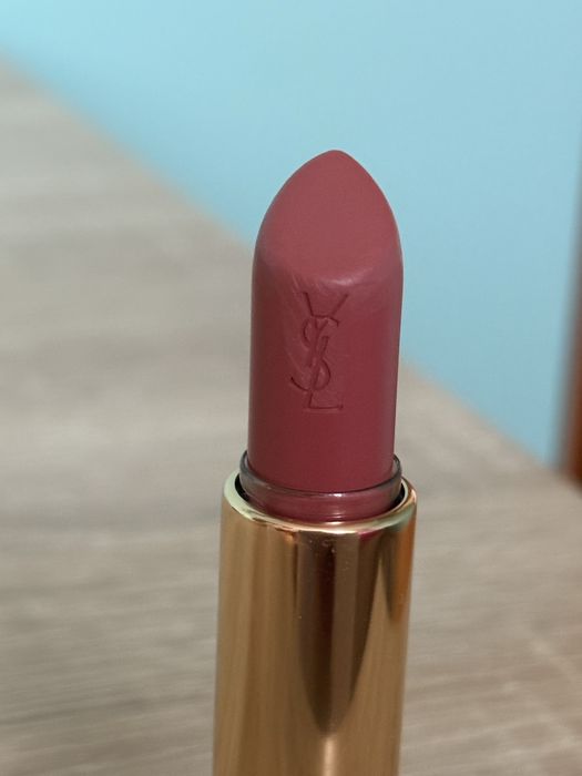 Pomadka Yves Saint Laurent