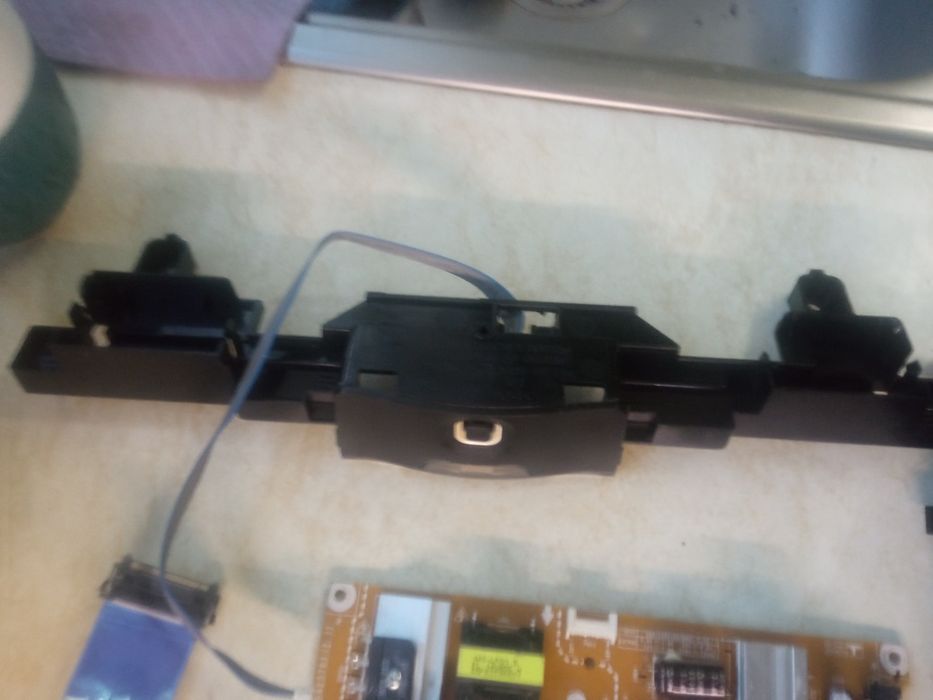 Телевизор LG42LB580V..