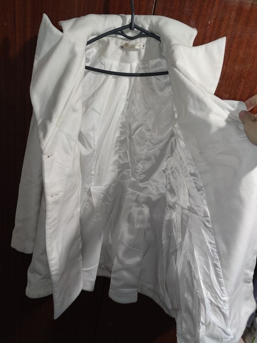 Белое женское пальто-пиджак Huachenhua Fashion, размер M