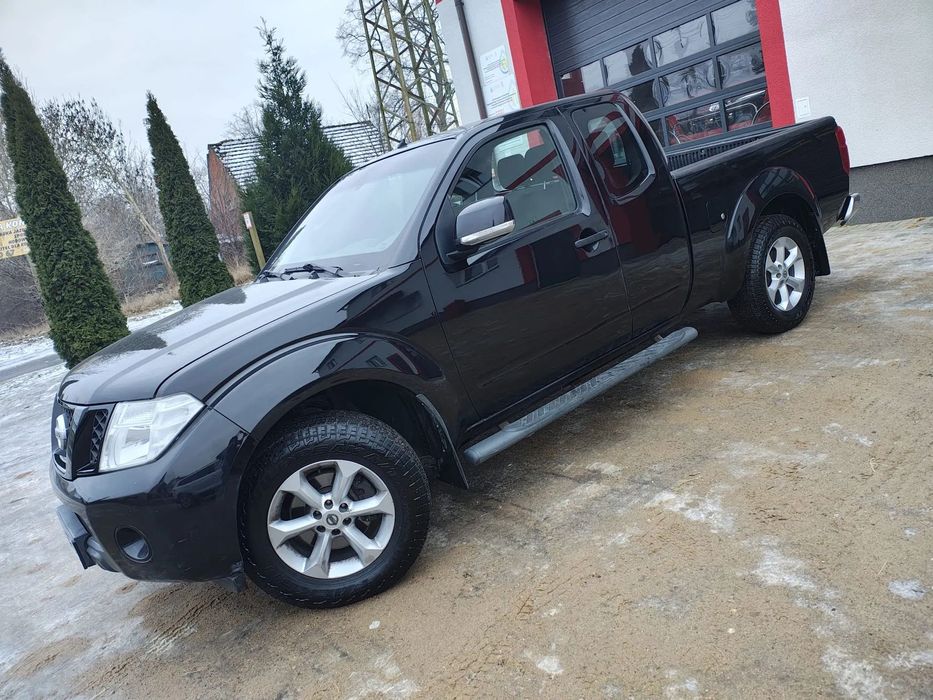 Nissan Navara NISSAN NAVARA 2.5 diesel z 2012 roku