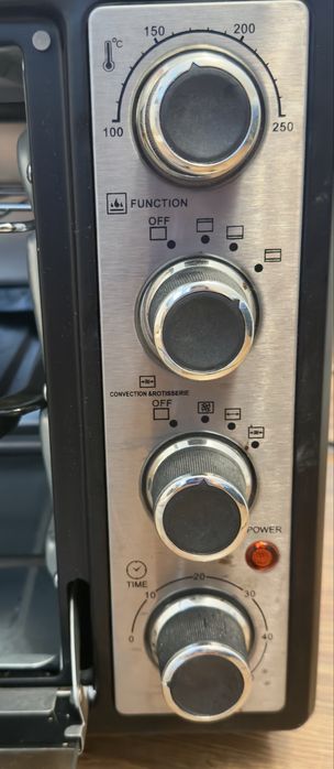 Mini piekarnik transa electronic