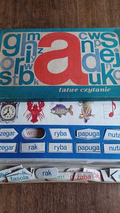 Gra edukacyjna PRL 1978r. "Łatwe Czytanie" kompletne