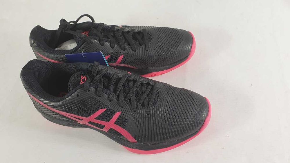ASICS VOLLEY ELITE B751N 001 buty do siatki 40,5