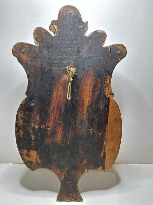 Stary drewniany herb