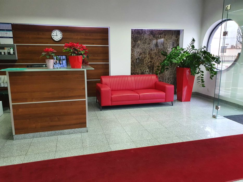 Mały lokal biurowy na wynajem