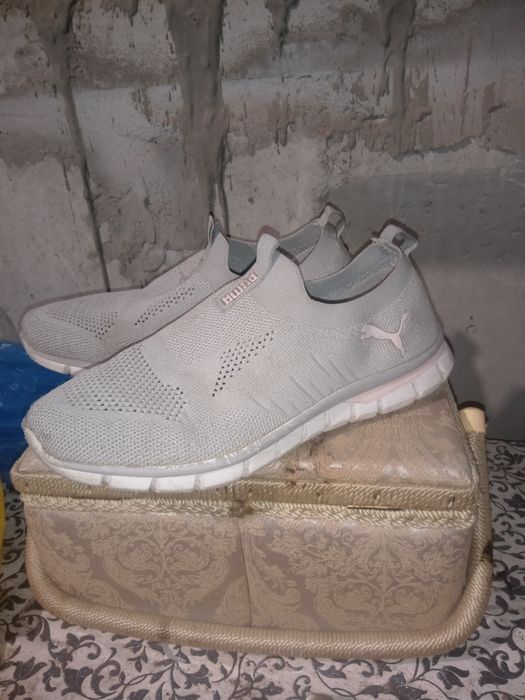 Кросівки чоловічі літо 38 розм  Puma