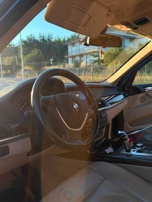 Bmw x 5 2007 de 7 lugares com 260.000 klms