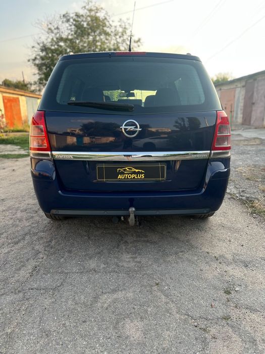 OPEL ZAFIRA 1.7 дизель 7 міст