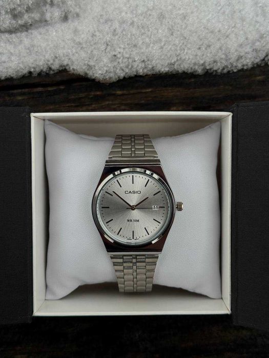 Класичний Casio сталевий годинник