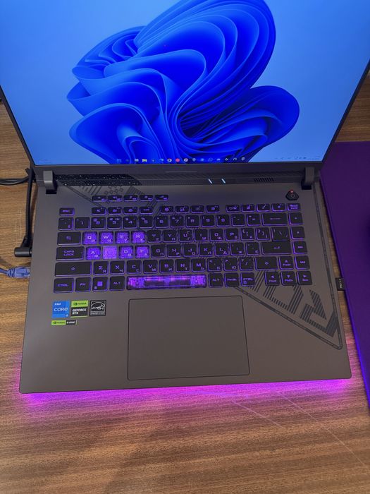 Ігровий ноутбук ASUS ROG STRIX G16