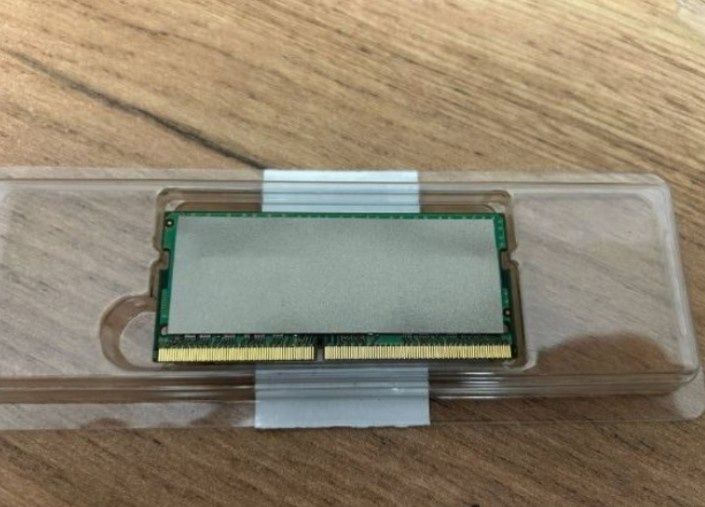 Оперативна пам'ять N/A, 8 ГБ DDR4-3200