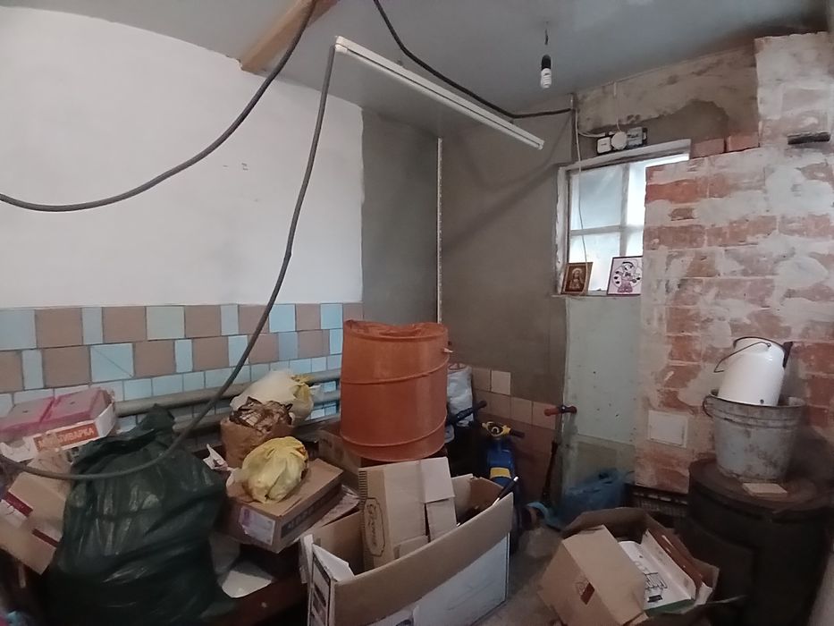 Продаю пол  дома Бондаренко ( ост ПМК)