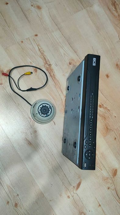 Rejestrator BCS 16 kanałów + Kamera