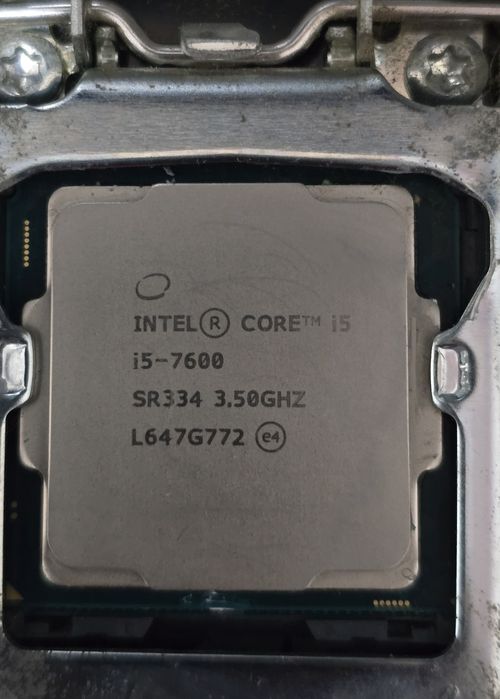 Bundle–Placa-mãe MSI B250M+Intel i5 7600+16GB RAM+Cooler+Placa Gráfica64170345870979121