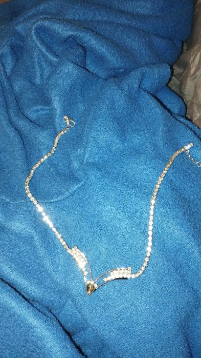 Conjunto colar e tiara para noiva novos