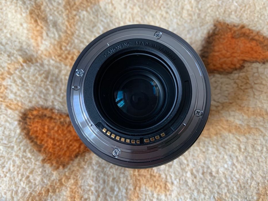 Canon RF 35mm 1.8 STM